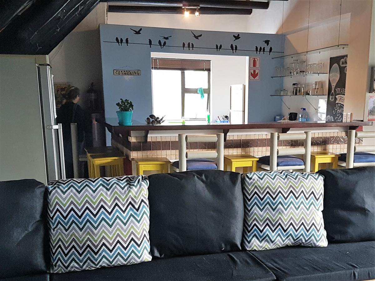 St Francis Bay Backpackers Hostel Exterior photo