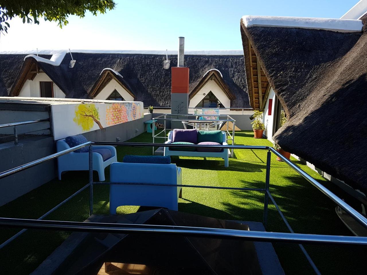 St Francis Bay Backpackers Hostel Exterior photo